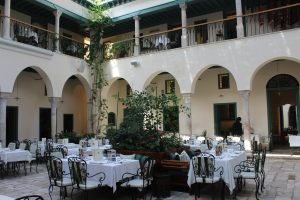 MANGER DES SPECIALITÉS TUNISIENNES COURS DE CUISINE